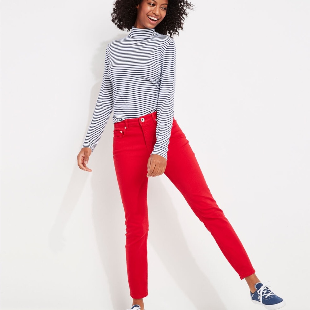 Vineyard Vines Jean (Red). Size 30